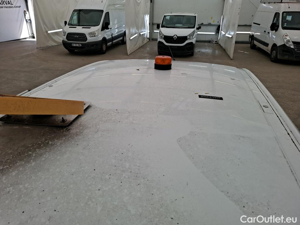  Citroen  Berlingo CITROEN  VU 3p Fourgonnette BlueHDi 100 BVM Club M #46