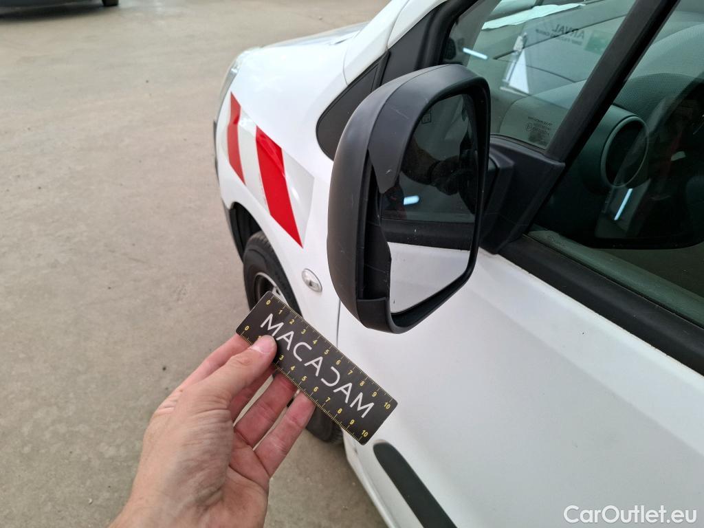  Citroen  Berlingo CITROEN  VU 3p Fourgonnette BlueHDi 100 BVM Club M #10