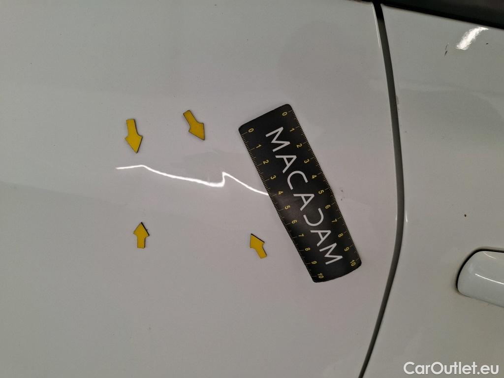  Peugeot  208  Affaire Premium Pack 1.2 80CV BVM5 E6dT #2