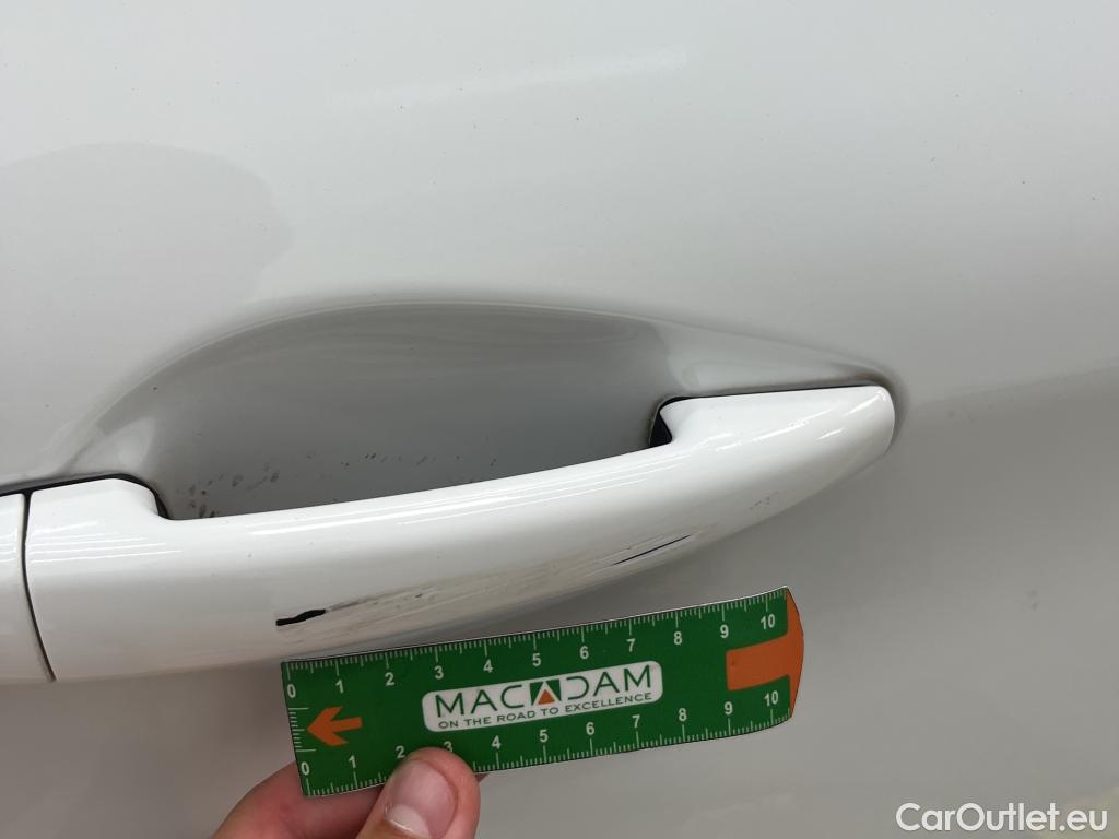  Peugeot  208 PEUGEOT  Affaire / 2015 / 5P / Berline &BlueHDi 100 €6.c S&S PREMIUM #16