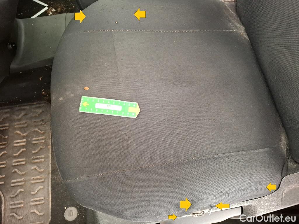  Opel  Combo OPEL  / 2018 / 4P / Fourgonnette 1.5 diesel 100chL1H1/stand CARGO PACK C #3