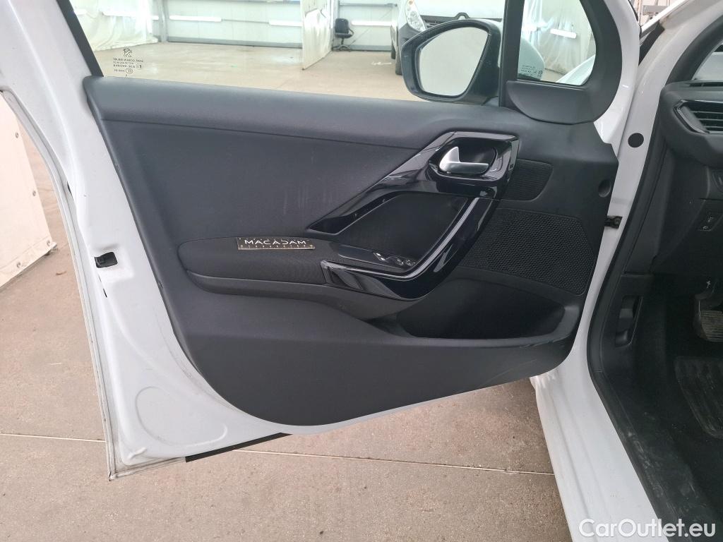  Peugeot  208  Affaire Premium Pack 1.6 HDi 75CV BVM5 E6 #7