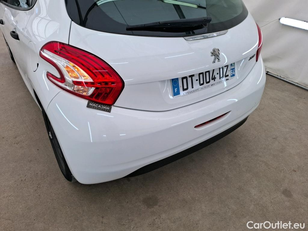  Peugeot  208  Affaire Pack CD Clim 1.4 HDi 70CV BVM5 E5 #37