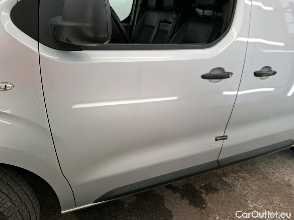 Peugeot  Expert PEUGEOT  VU 4p Fourgon BLUEHDI 120 S&S STANDARD PREMIUM PA #32