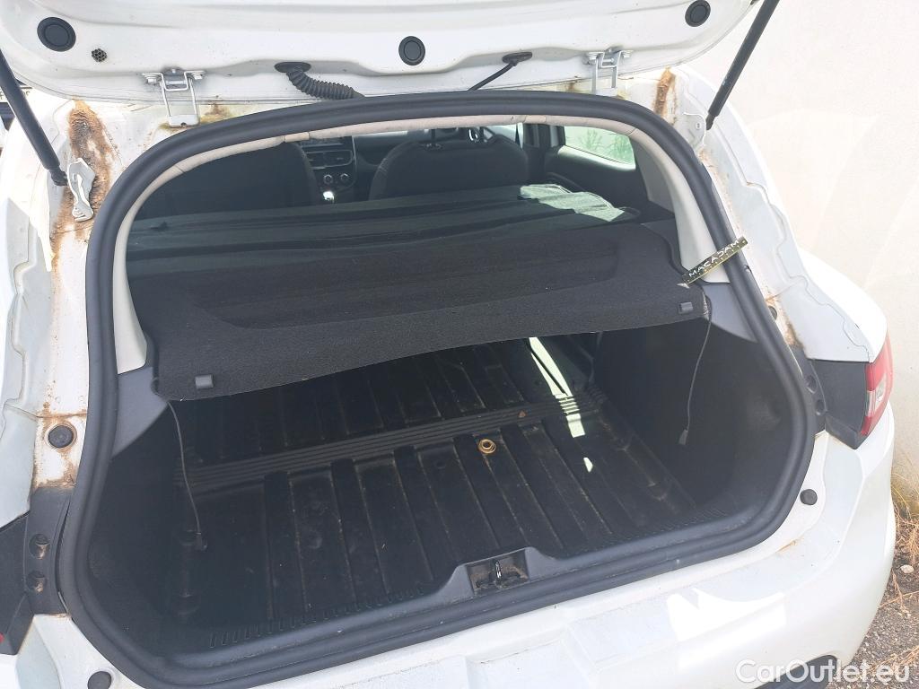  Renault  Clio  IV Air MediaNav 1.5 dCi 75CV BVM5 E6 #9