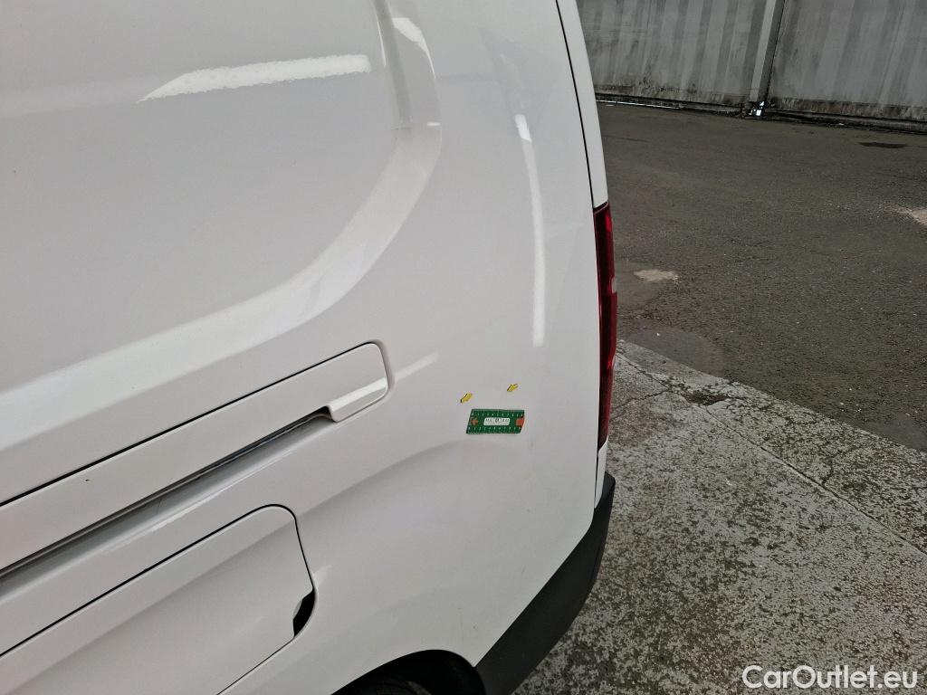  Peugeot  Partner PEUGEOT  / 2018 / 5P / Fourgonnette BLUEHDI 130 S&S LONG Cabine App #1