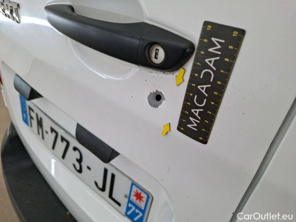  Peugeot  Expert PEUGEOT  / 2016 / 4P / Fourgon tôlé BLUEHDI 100 STANDARD PREMIUM #24