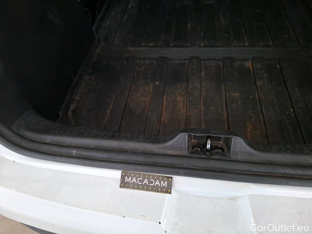  Renault  Clio RENAULT  Société VU 5p Berline Air Medianav dCi 75 - 18 #11