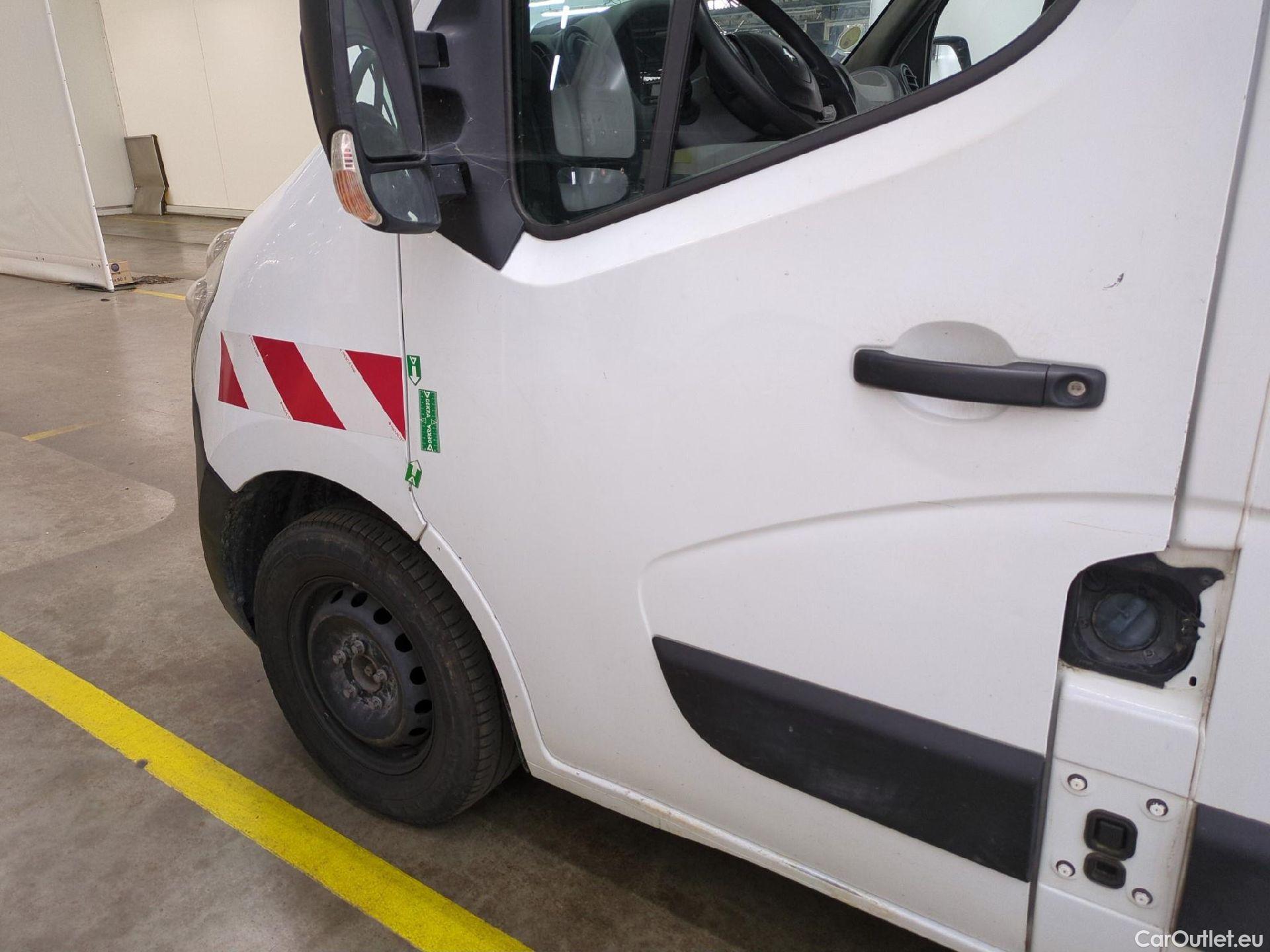  Renault  Master  Fourgon L2H2 3 5 Grand Confort dCi 130CV BVM6 E6 #39