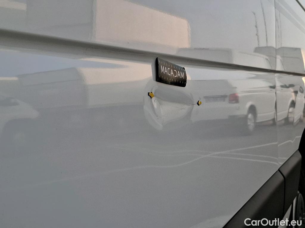  Renault  Master RENAULT  VU 4p Fourgon FG GCf Trac F3500 L2H2 Energy dCi 145 E6 #8