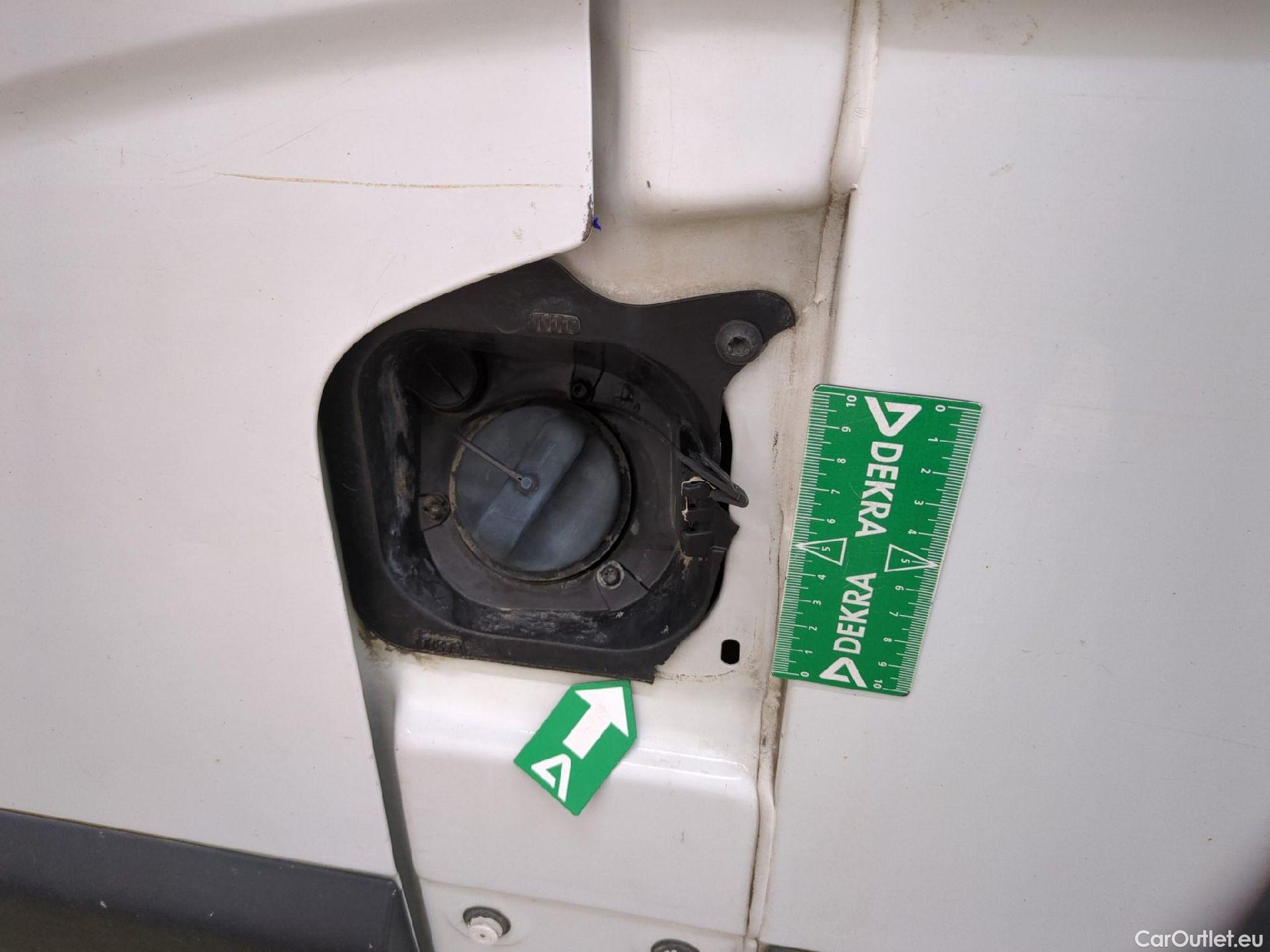  Renault  Master  Fourgon L2H2 3 5 Grand Confort dCi 130CV BVM6 E6 #45