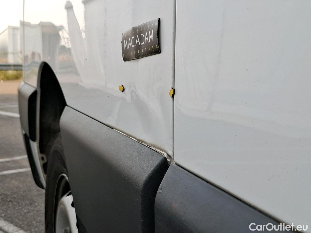 Renault  Master RENAULT  VU 4p Fourgon FG GCf Trac F3500 L2H2 Energy dCi 145 E6 #3