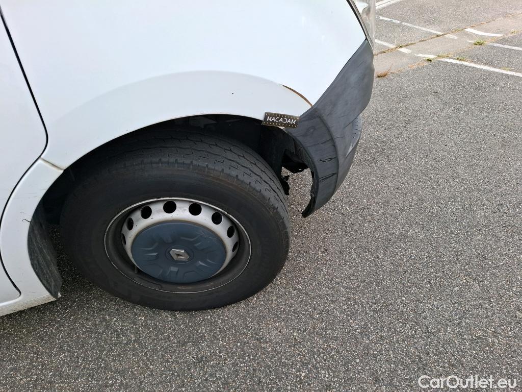  Renault  Master RENAULT  VU 4p Fourgon FG GCf Trac F3500 L2H2 Energy dCi 145 E6 #65
