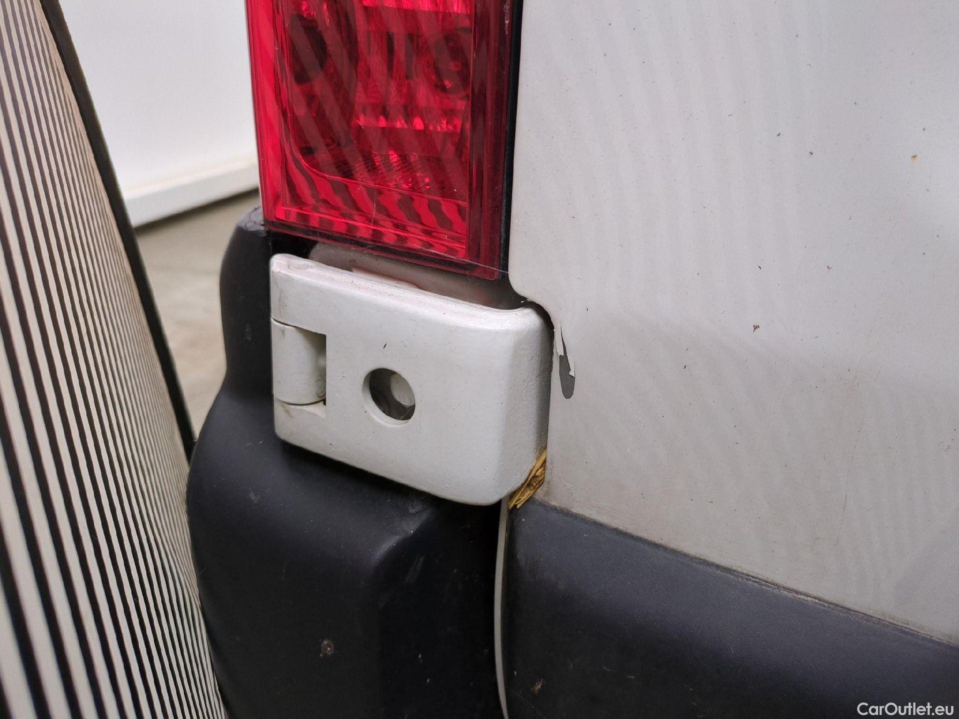  Renault  Master  Fourgon L2H2 3 5 Grand Confort dCi 130CV BVM6 E6 #65