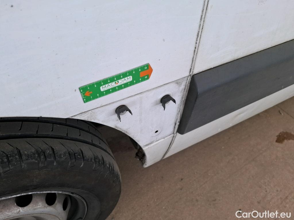  Renault  Master RENAULT  VU 4p Fourgon CA GCf Trac F3500 L3H2 dCi 130 Euro6 #39