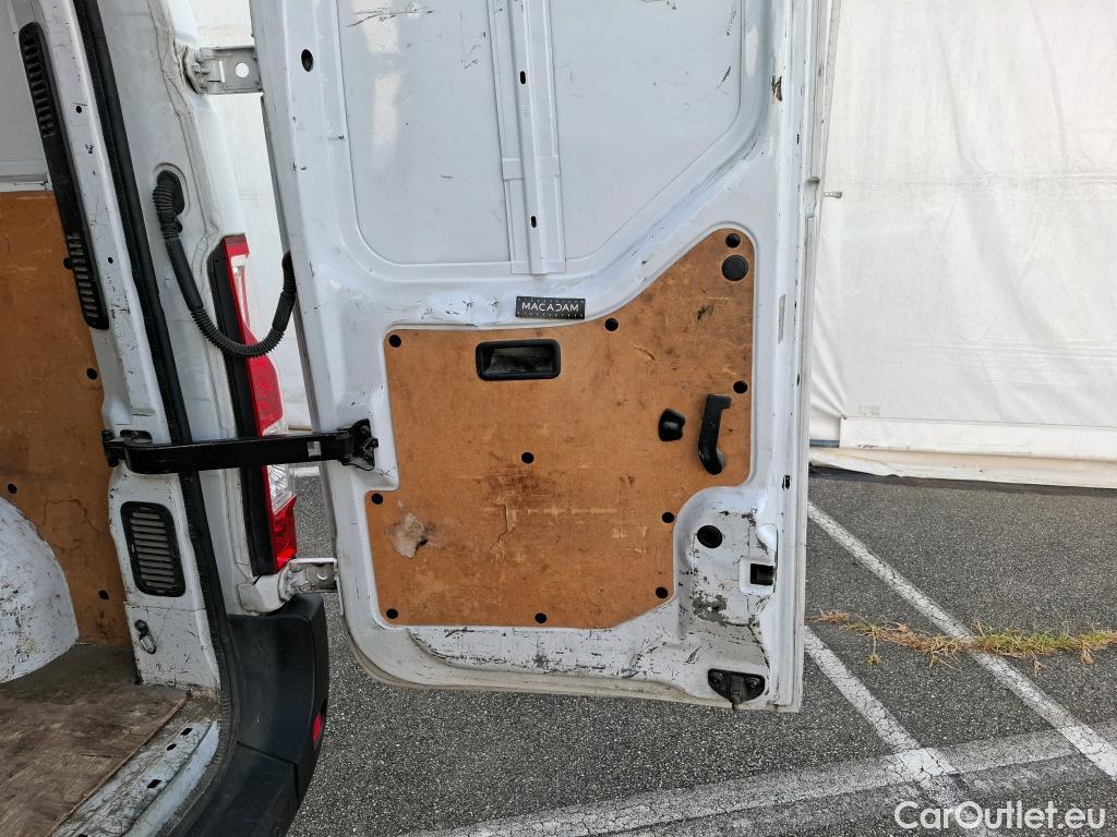  Renault  Master RENAULT  VU 4p Fourgon FG GCf Trac F3500 L2H2 Energy dCi 145 E6 #74