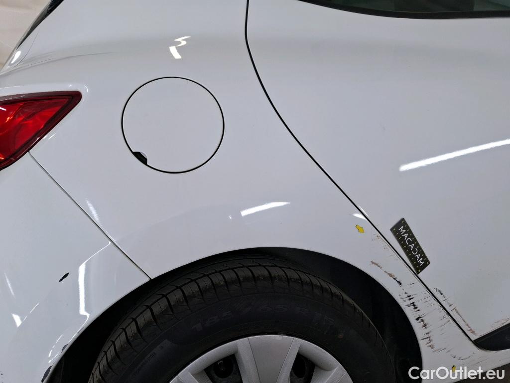  Renault  Clio  IV Air 1.5 dCi 90CV BVM5 E6 #1