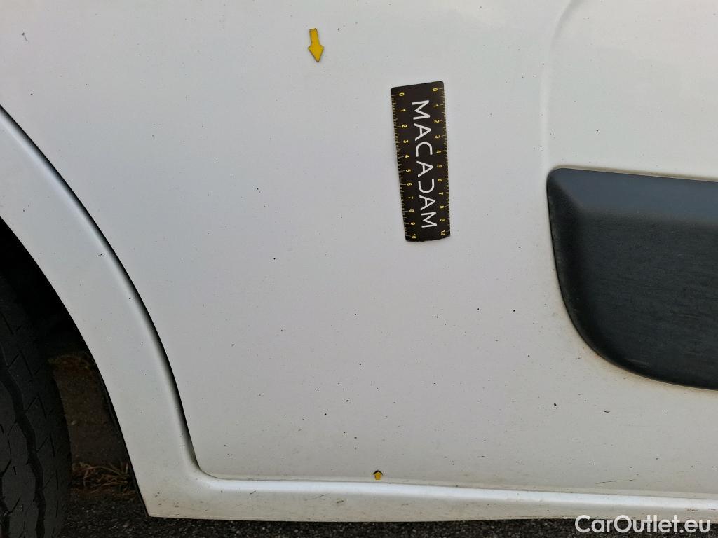 Renault  Master RENAULT  VU 4p Fourgon FG GCf Trac F3500 L2H2 Energy dCi 145 E6 #26