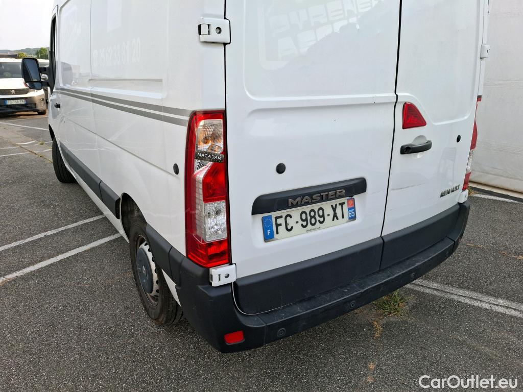  Renault  Master RENAULT  VU 4p Fourgon FG GCf Trac F3500 L2H2 Energy dCi 145 E6 #63