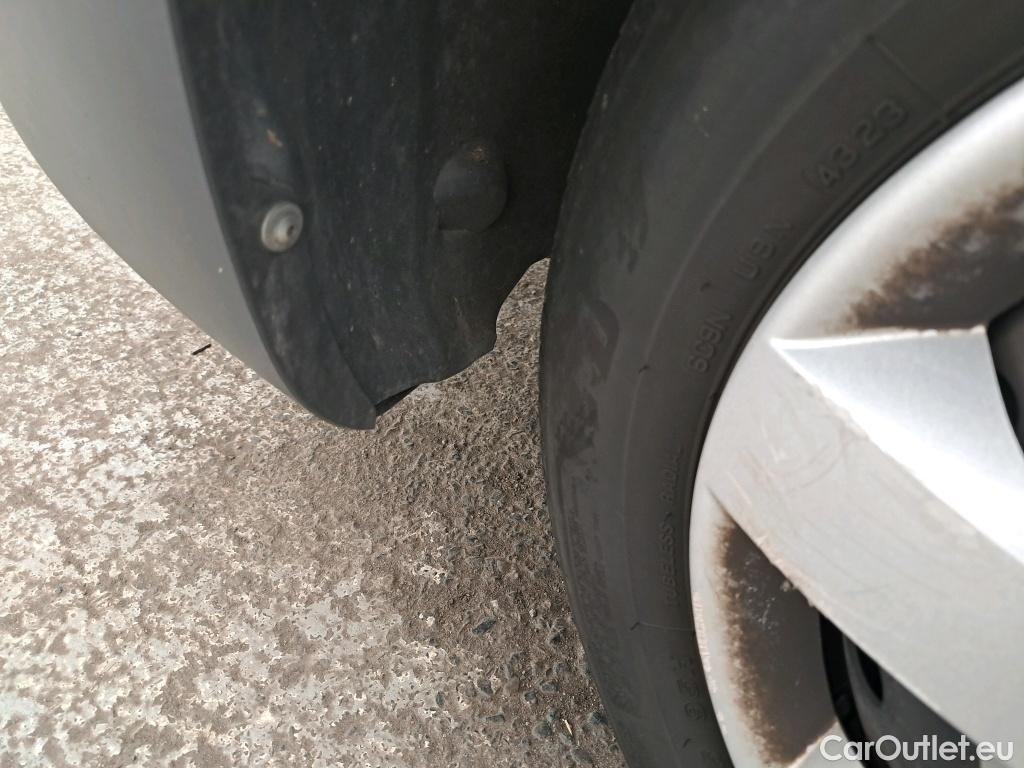  Renault  Kangoo  Express Maxi Extra (Série Spéciale) 1.5 dCi 90CV BVM5 E6 #25
