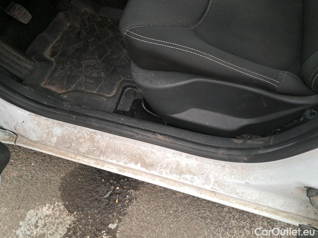  Renault  Clio  IV Air 1.5 dCi 75CV BVM5 E6 #28