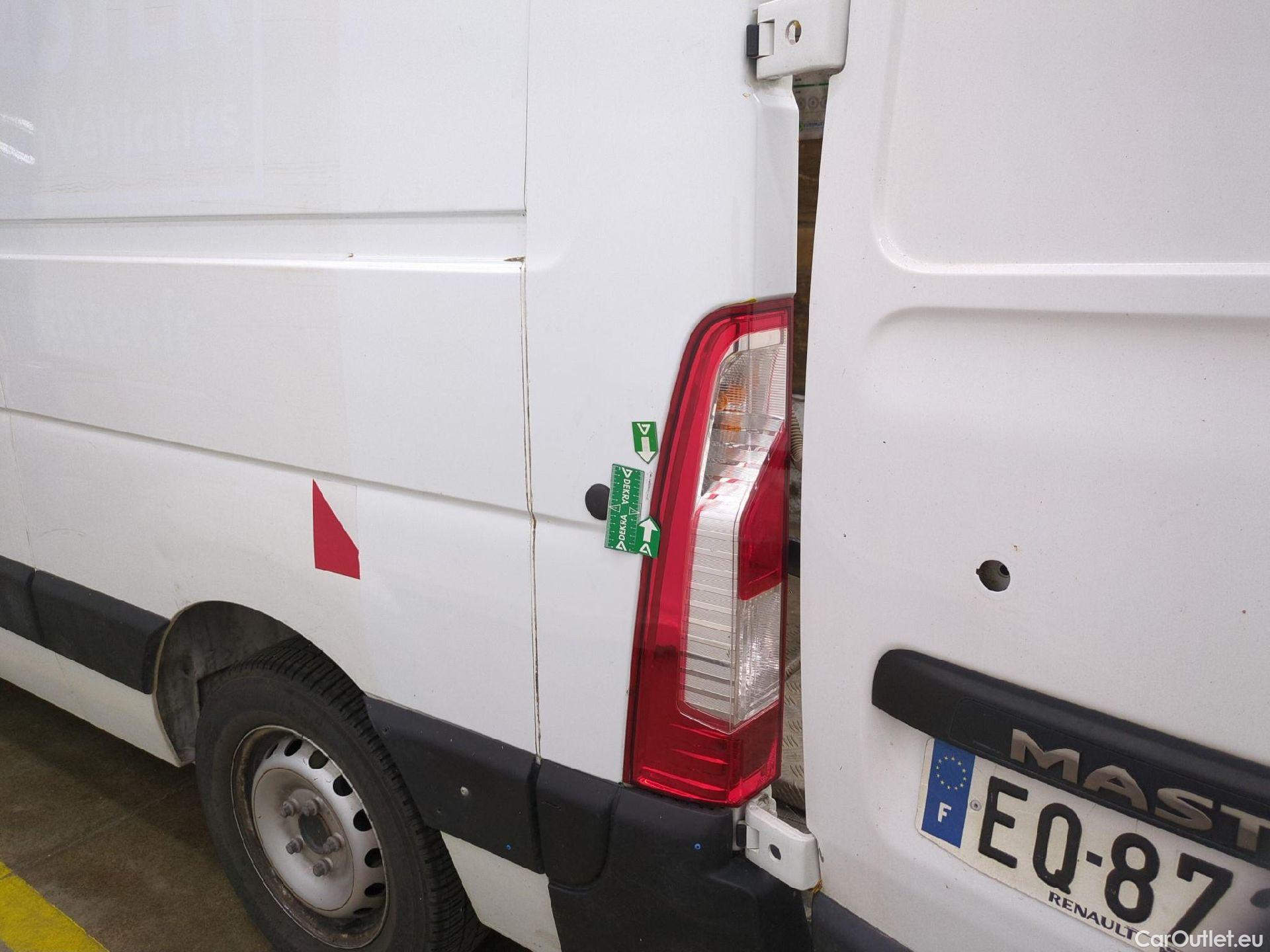  Renault  Master  Fourgon L2H2 3 5 Grand Confort dCi 130CV BVM6 E6 #57