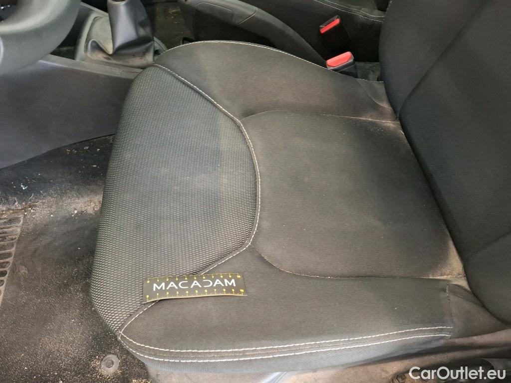 Renault  Clio  IV Air 1.5 dCi 90CV BVM5 E6 #23