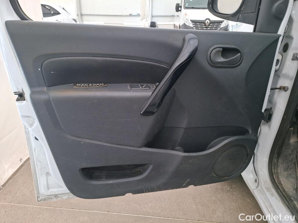  Renault  Kangoo RENAULT  Express / 2013 / 4P / Fourgonnette Grand Confort dCi 90 #18