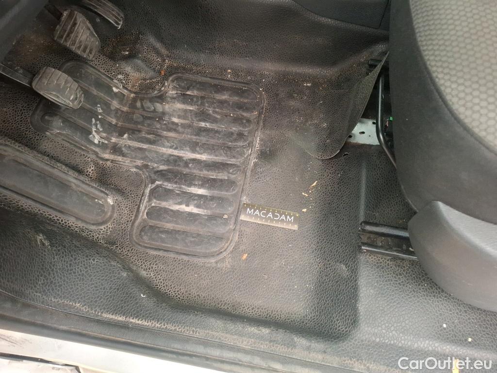  Renault  Kangoo  Express Compact Extra (Série Spéciale) 1.5 dCi 90CV BVM5 E6 #1