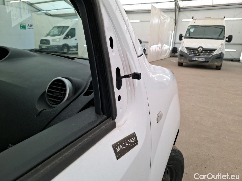  Renault  Kangoo RENAULT  Express / 2013 / 4P / Fourgonnette Grand Confort dCi 90 #14