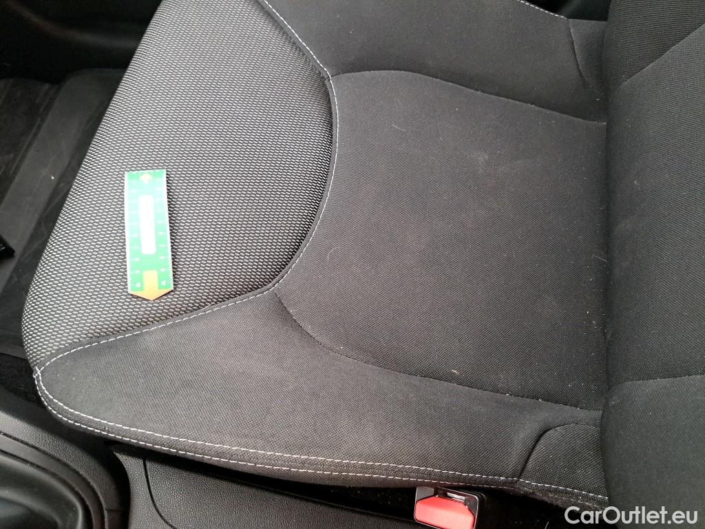  Renault  Clio  IV Air 1.5 dCi 75CV BVM5 E6 #43