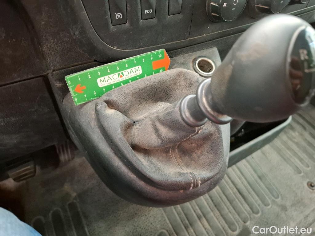  Renault  Master RENAULT  VU 4p Fourgon CA GCf Trac F3500 L3H2 dCi 130 Euro6 #35