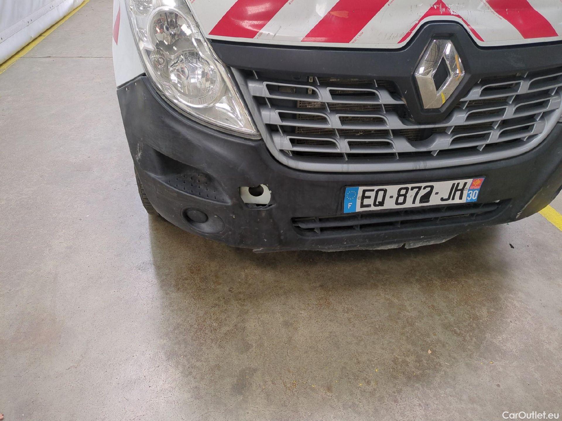  Renault  Master  Fourgon L2H2 3 5 Grand Confort dCi 130CV BVM6 E6 #32