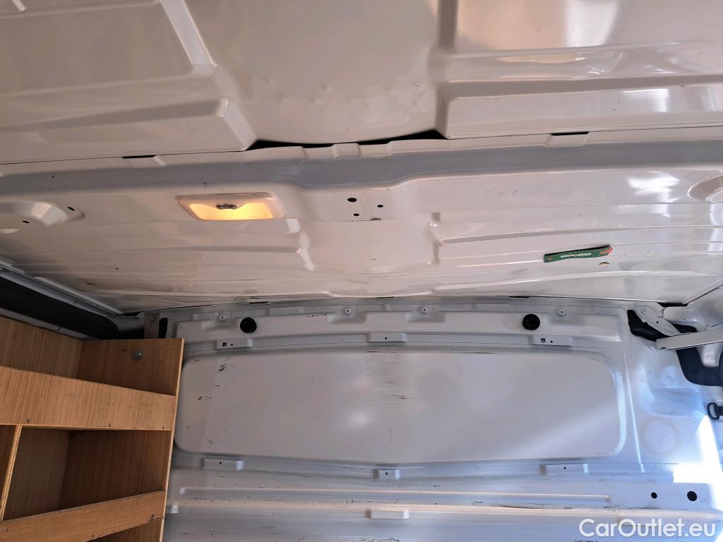  Renault  Trafic RENAULT  / 2019 / 4P / Fourgon tole FG GCF L2H1 1300 dCi 95 #4
