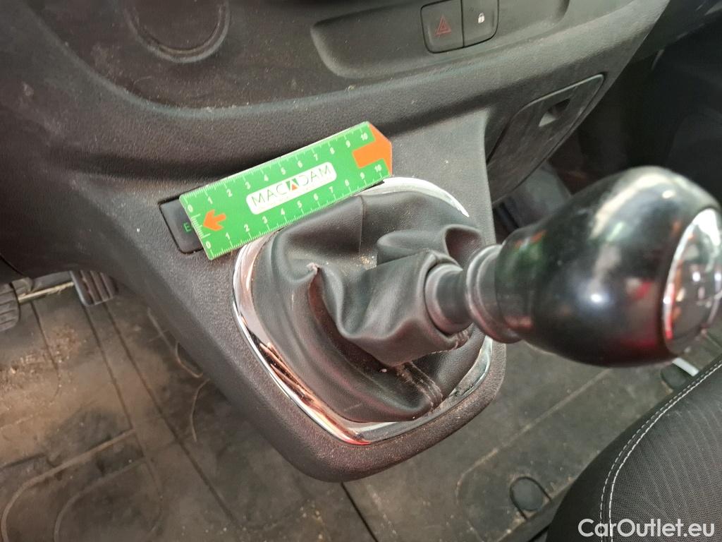  Renault  Trafic RENAULT  VU 4p Fourgon FG GCFL2H1 1200 dCi95 Stop&Start E6 #38