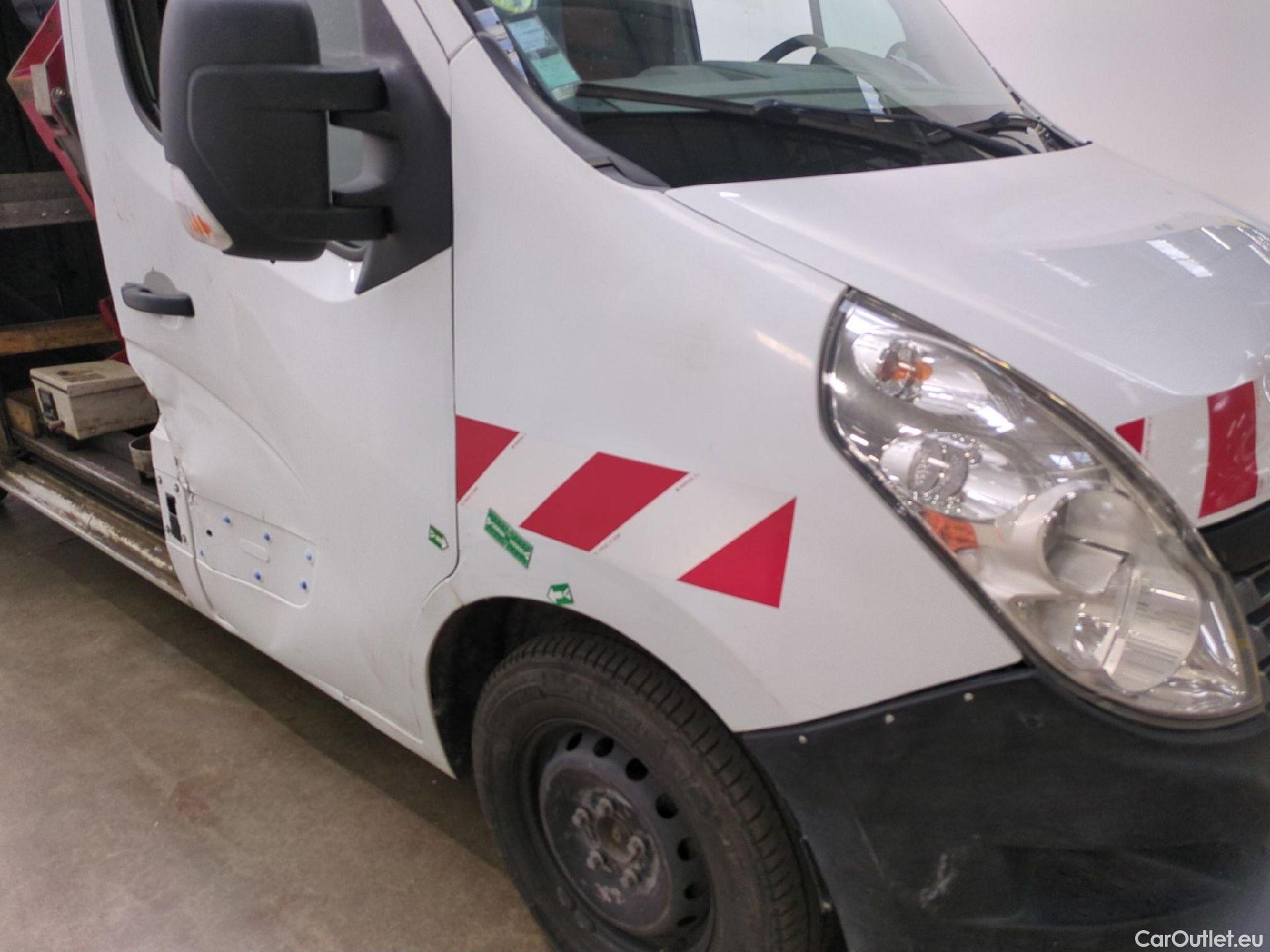  Renault  Master  Fourgon L2H2 3 5 Grand Confort dCi 130CV BVM6 E6 #148