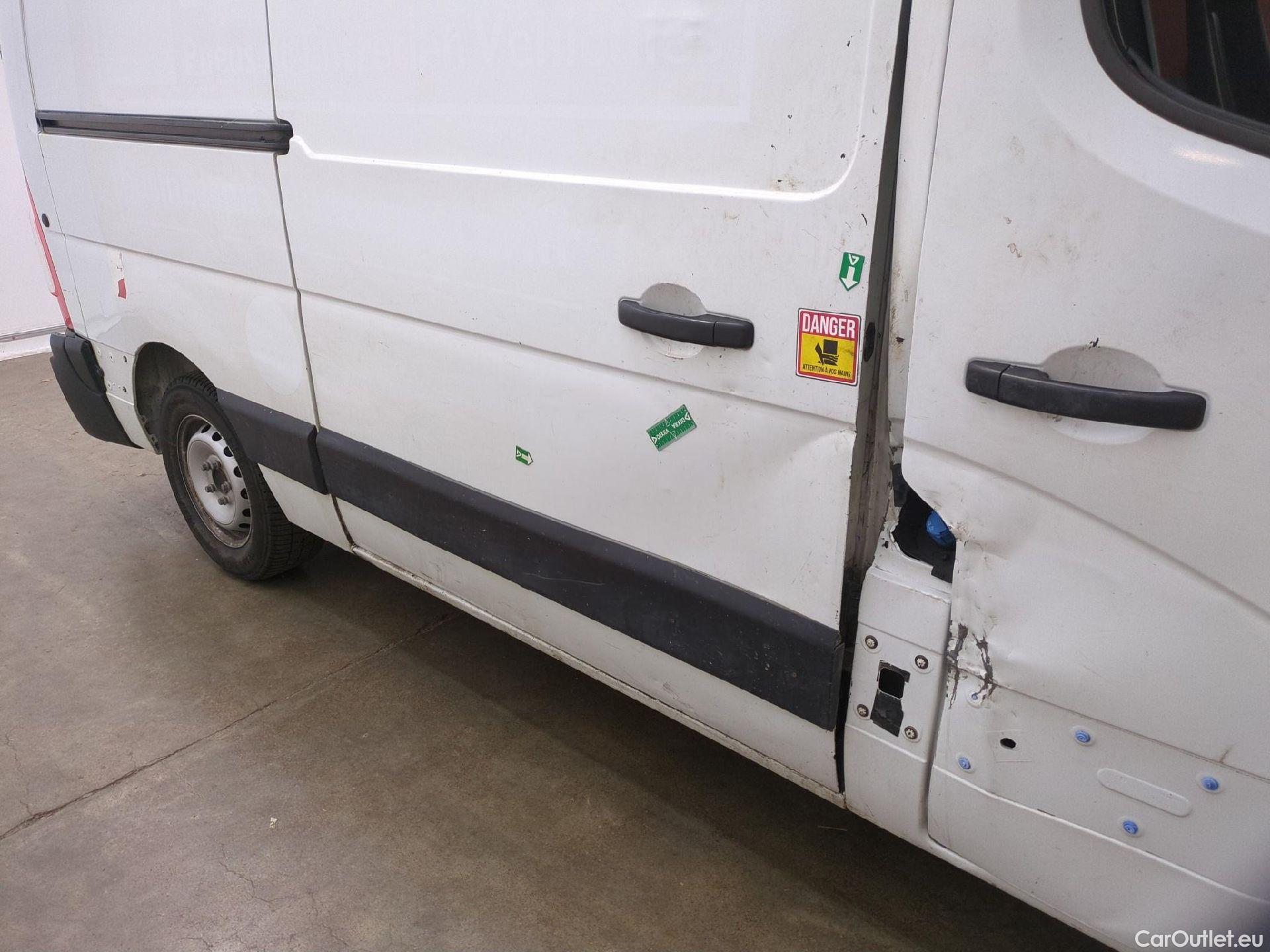  Renault  Master  Fourgon L2H2 3 5 Grand Confort dCi 130CV BVM6 E6 #113