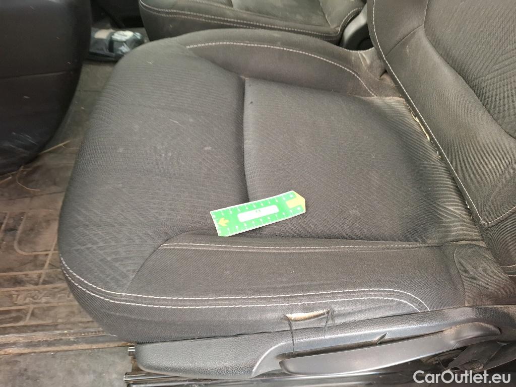  Renault  Trafic RENAULT  VU 4p Fourgon FG GCFL2H1 1200 dCi95 Stop&Start E6 #50