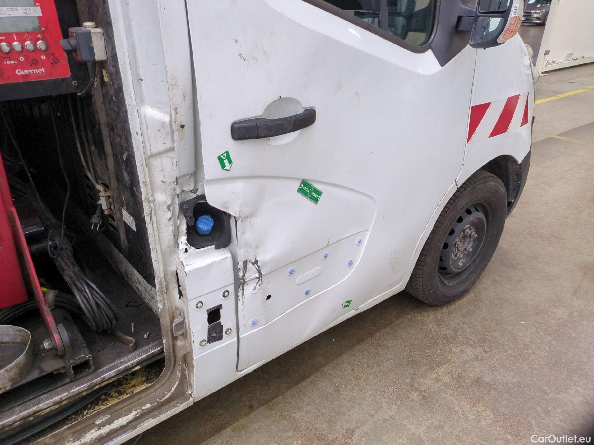  Renault  Master  Fourgon L2H2 3 5 Grand Confort dCi 130CV BVM6 E6 #126