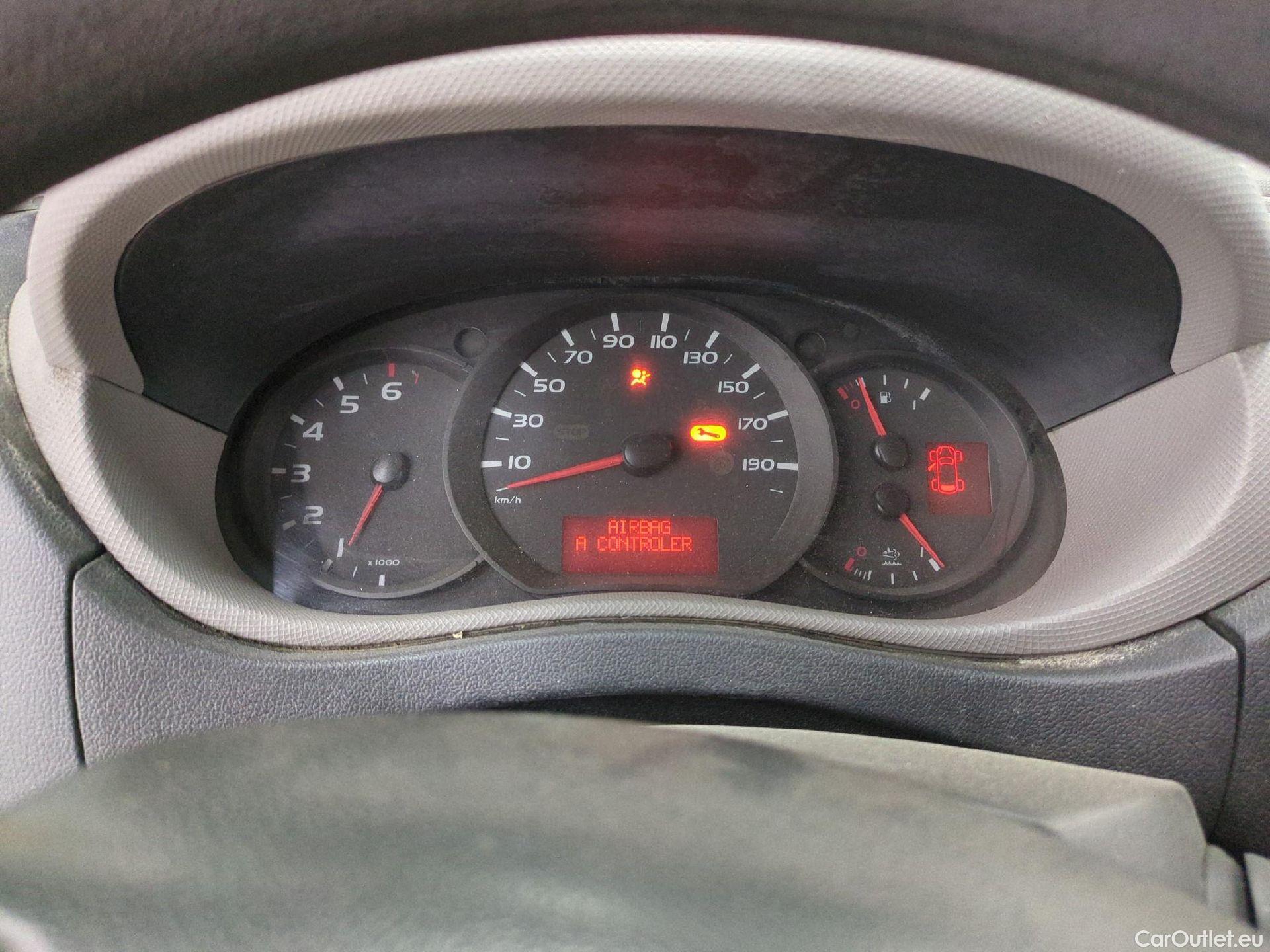  Renault  Master  Fourgon L2H2 3 5 Grand Confort dCi 130CV BVM6 E6 #166