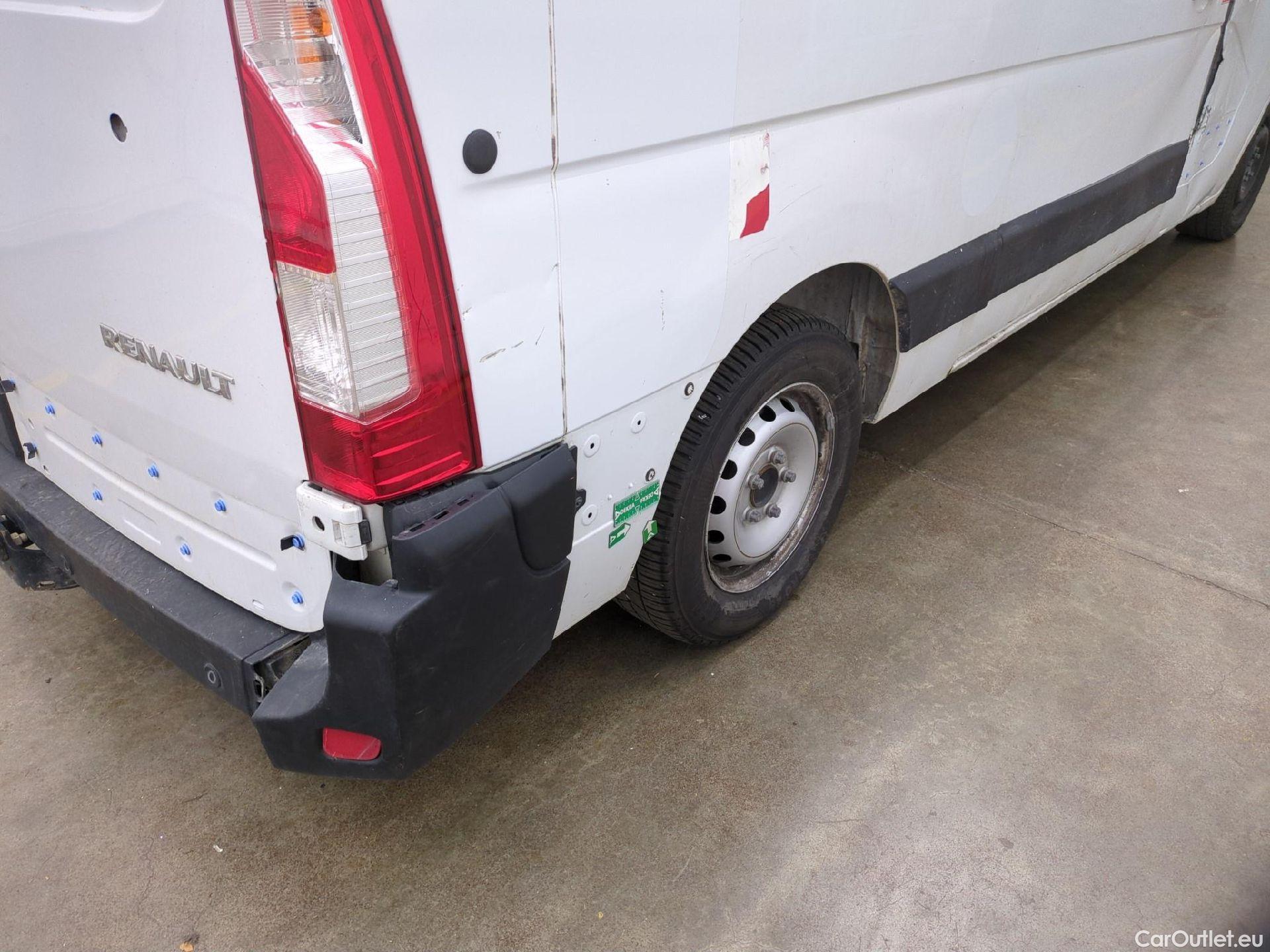  Renault  Master  Fourgon L2H2 3 5 Grand Confort dCi 130CV BVM6 E6 #100