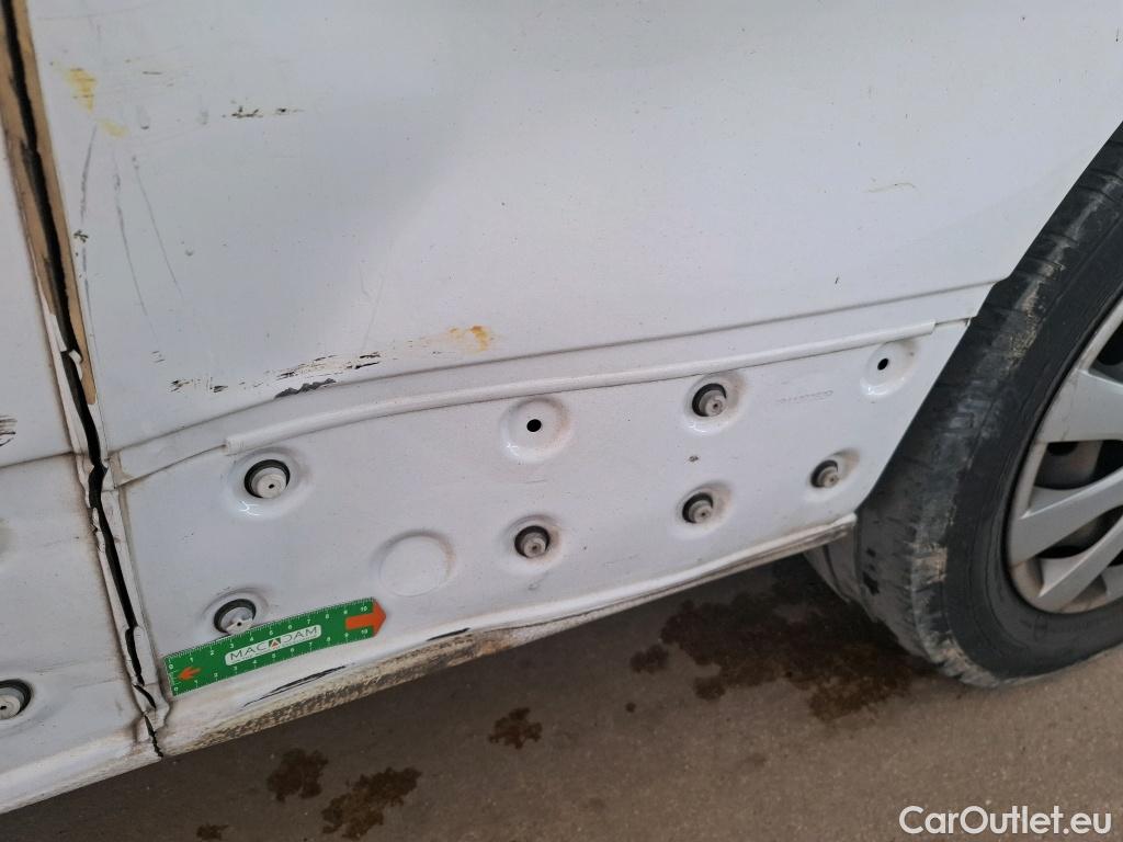  Renault  Trafic RENAULT  VU 4p Fourgon FG GCFL2H1 1200 dCi95 Stop&Start E6 #43