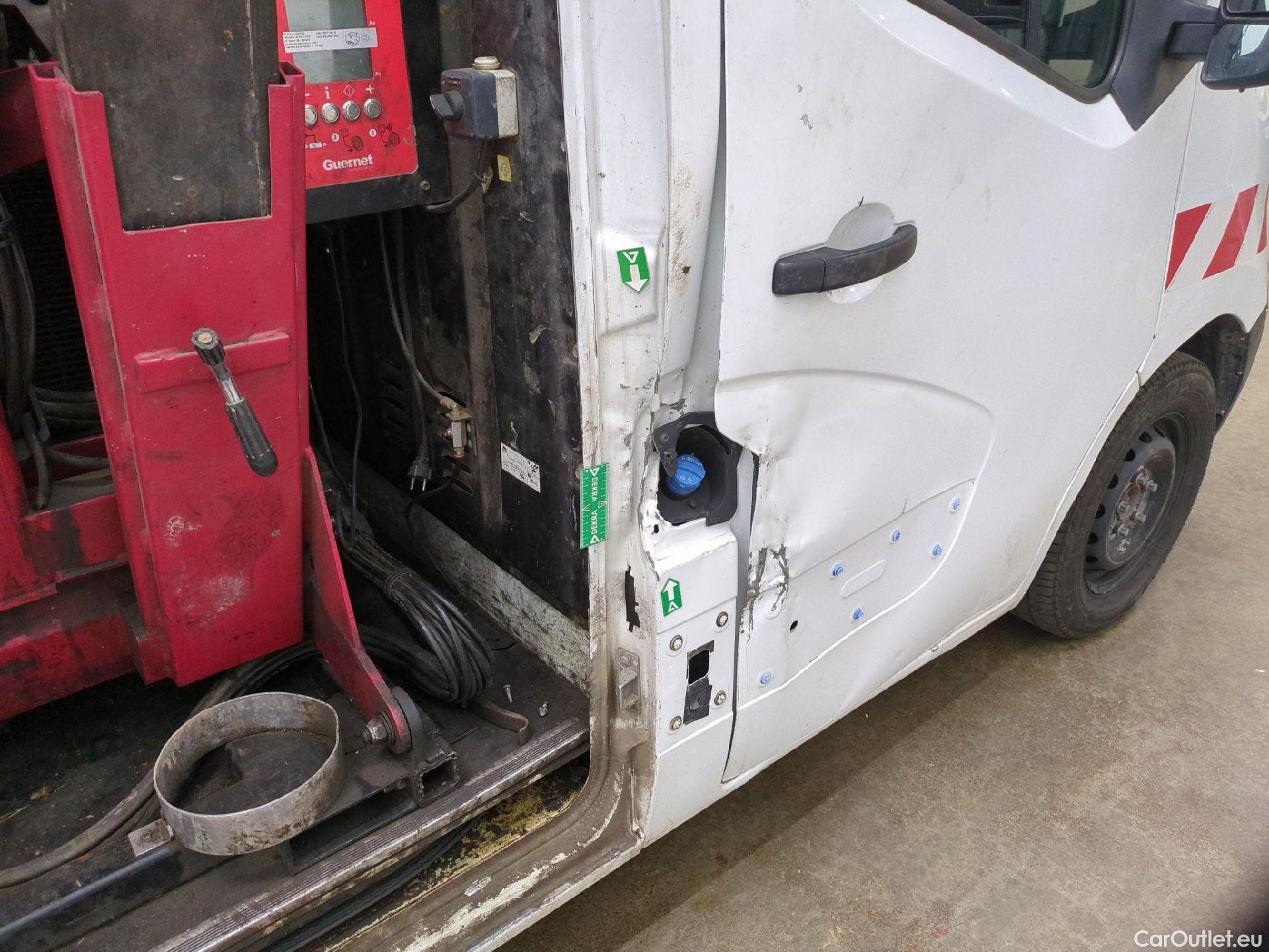 Renault  Master  Fourgon L2H2 3 5 Grand Confort dCi 130CV BVM6 E6 #119