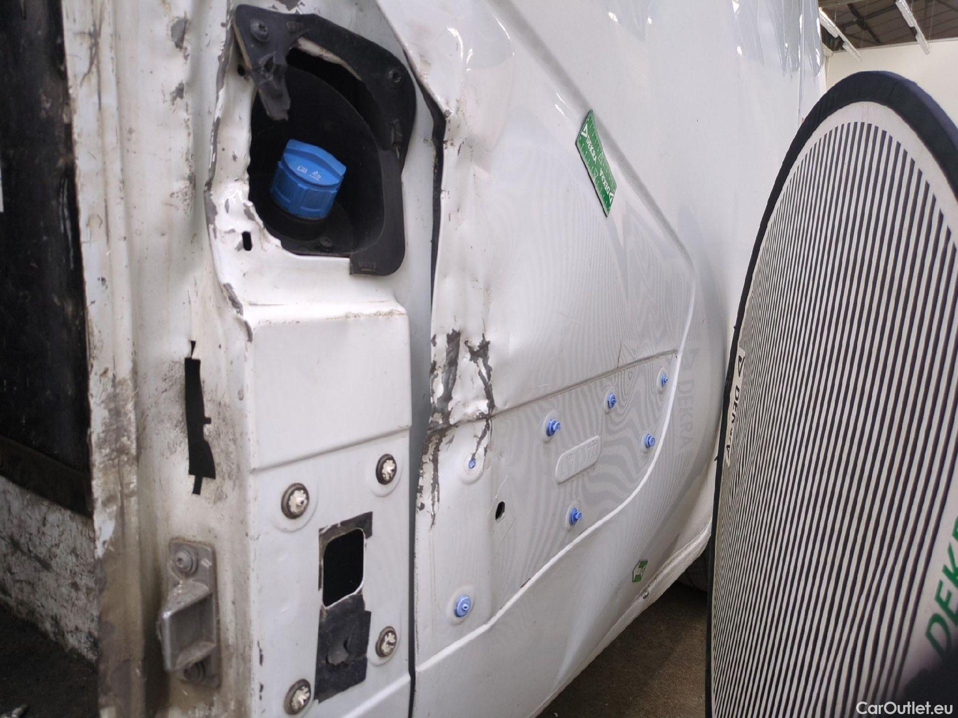  Renault  Master  Fourgon L2H2 3 5 Grand Confort dCi 130CV BVM6 E6 #127