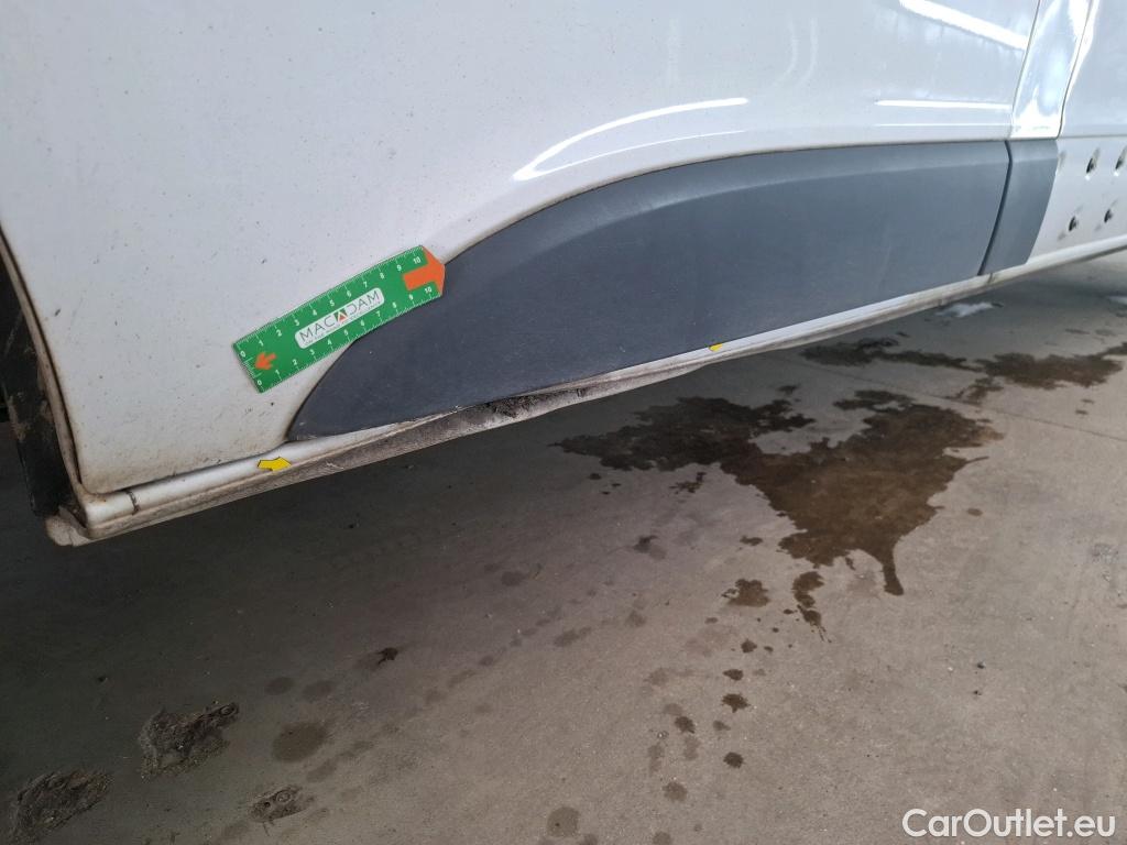  Renault  Trafic RENAULT  VU 4p Fourgon FG GCFL2H1 1200 dCi95 Stop&Start E6 #18