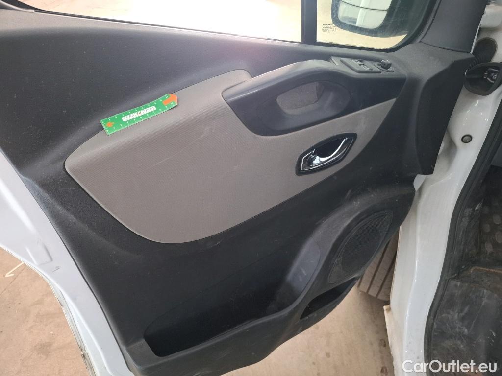  Renault  Trafic RENAULT  VU 4p Fourgon FG GCFL2H1 1200 dCi95 Stop&Start E6 #48