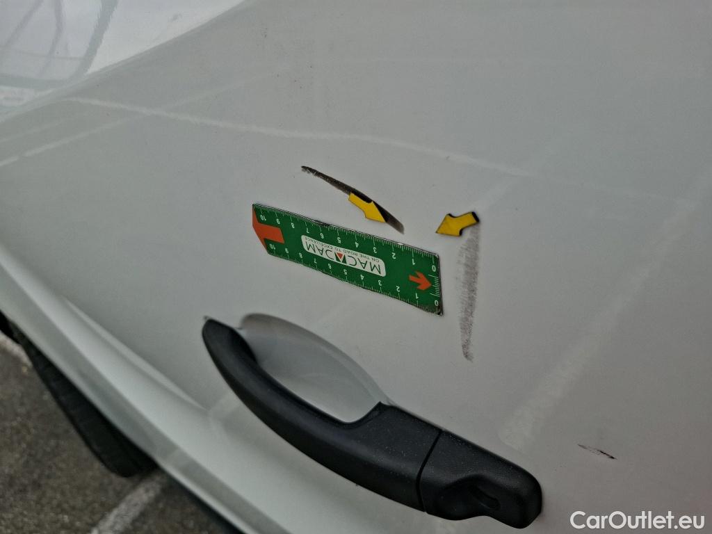  Renault  Trafic  Furgon Grand Confort L1H1 1200 1.6 dCi 120CV BVM6 E6 #22