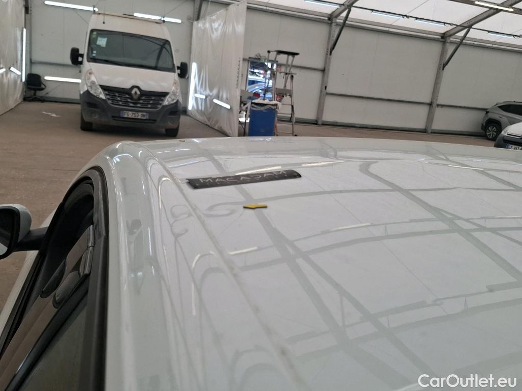  Renault  Megane  IV Berline 5pt. Société Air 1.5 dCi 90CV BVM6 E6 #45