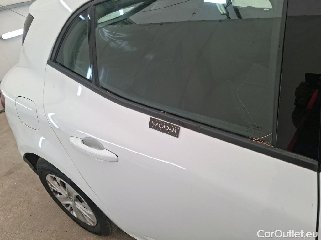  Renault  Megane  IV Berline 5pt. Société Air 1.5 dCi 90CV BVM6 E6 #74
