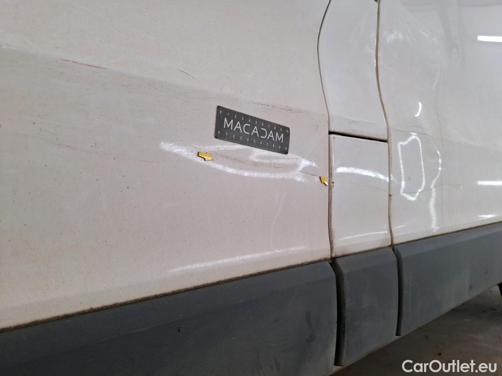 Renault  Trafic  Fourgon L1H1 1000 Confort 1.6 dCi 95CV BVM6 E6dT #33